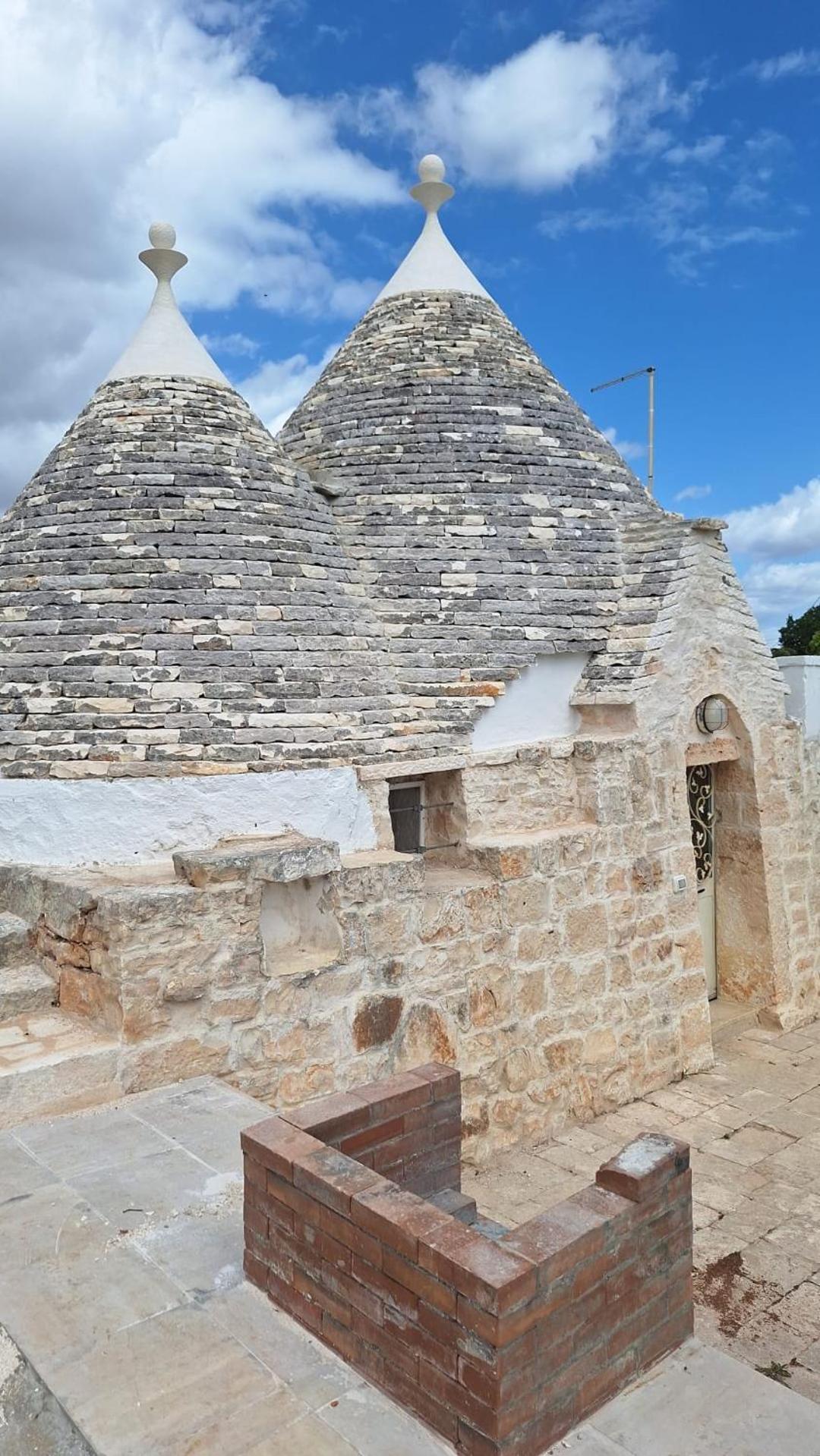 Trullo Masiello プティニャーノ エクステリア 写真