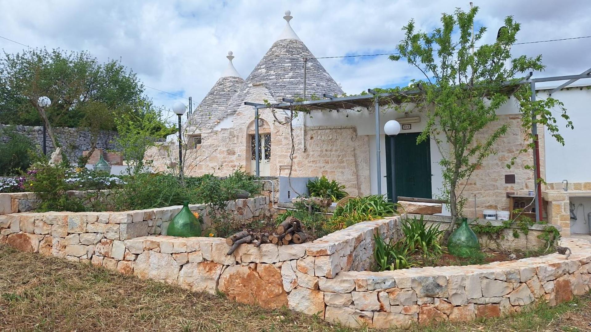 Trullo Masiello プティニャーノ エクステリア 写真